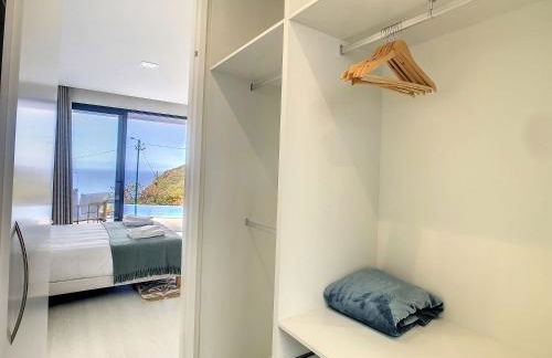 Noah - Private Sunset Hideaway by LovelyStay - Photo 12