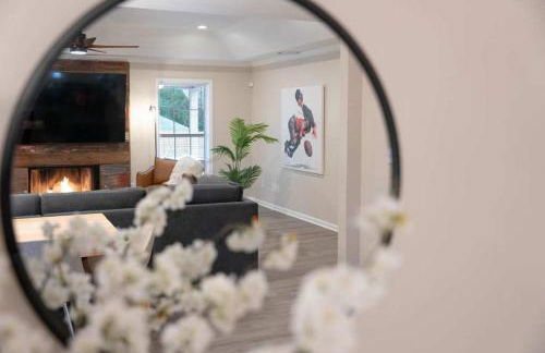 15 Min to UA Private Heated Pool Huge Yard Luxe Master - Foto 62