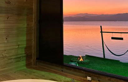 Chalé na beira da lagoa com vista - Photo 1