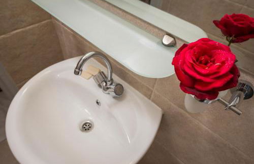 Esplanade Apartments - Heated Pool - Photo 146