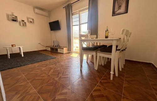 Apartmani Chiara - Photo 39