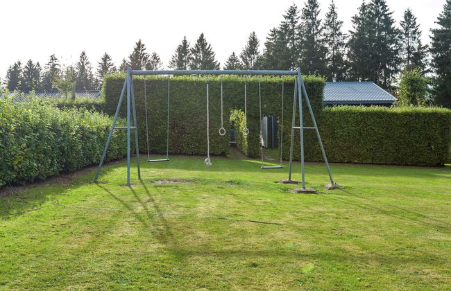 Boutique Chalet in Büllingen near Lake - Photo 18