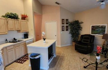 Right Direction Rentals - Foto 31