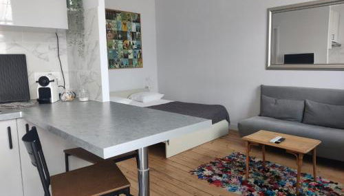 Terrasse 25m - Flat Cosy & Calme - 5 min Gare & Vinci - Photo 2