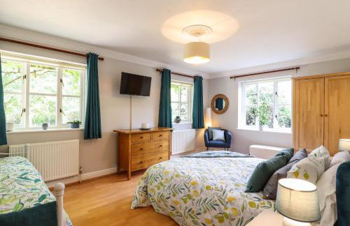 Yew Tree Farm - Photo 31