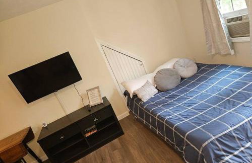 Adorable 1 bedroom with off-street parking - Foto 4