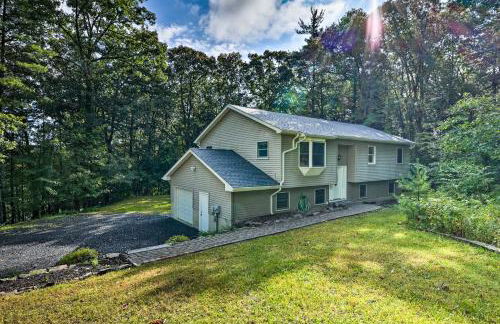 Hot Tub and Yard Stroudsburg Home in Poconos - Foto 35