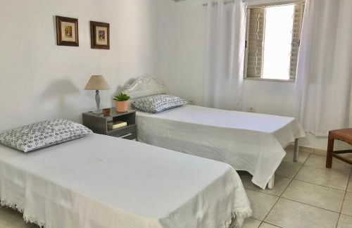 Casa com ótima localização - Foto 20