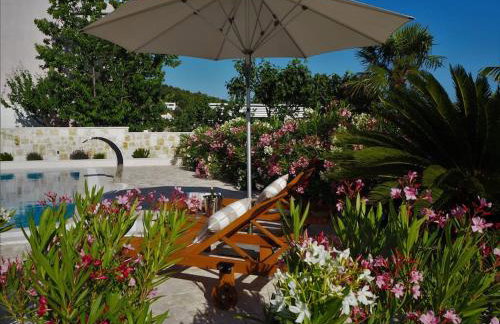 Villa Ludilo mit 4 Apartments in Poljica - Marina bei Trogir Split - Photo 57