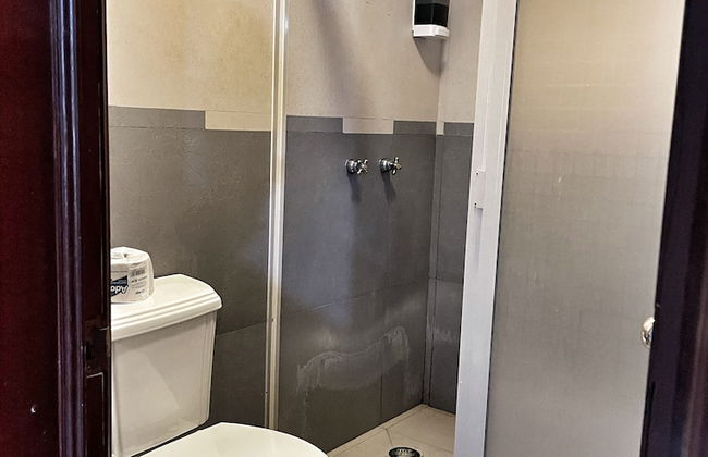 Room in Guest Room - 14 Comfortable Suite for 2 People - Photo 31