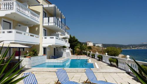 Ostria Seaside Studios and Apartments - Foto 1