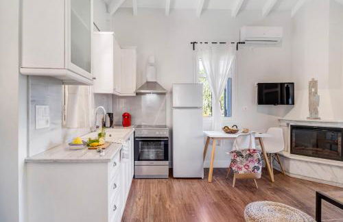 Apanema Mindfulness Villas Resort with Fast WiFi, Pool, Sauna, Massage - Photo 16