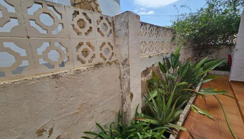 Casa de playa en Oliva al lado del MET y Campo de Golf - Photo 5, Garden