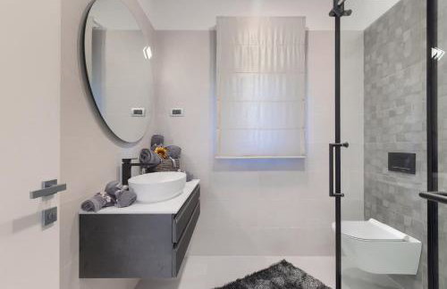 Villa Tonchi 3 Bedroom Private Pool BBQ & Garden - Foto 27