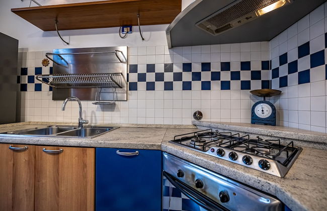 YiD elegant near tramvia - Photo 13