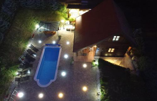 Slow leaving retreat in villa with heated pool, whirlpool, sauna, playground and barbeque in privacy near forest - Foto 6