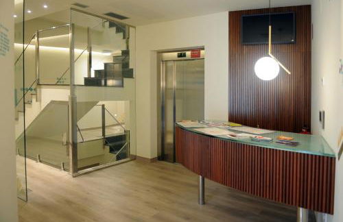 APARTAMENTOS TURÍSTICOS GUIANA - Foto 52