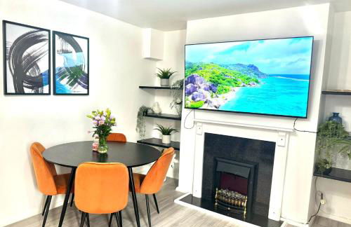 Bright Modern & Spacious 2-Bedroom Apartment - Opposite Penge East Station - 15 mins to Central London! - Foto 5