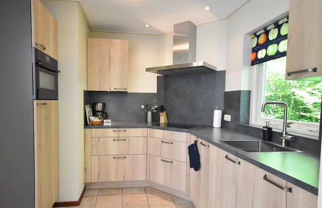 Bungalow in North Holland Near North Sea Coast - Foto 9