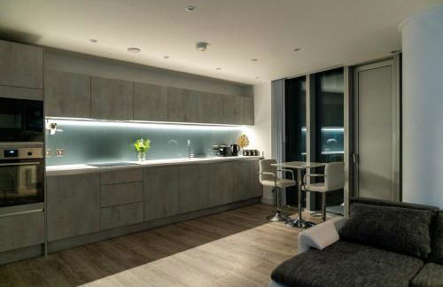 Luxury 2 Bed Penthouse with Stunning Views in Manchester City Centre - Foto 6