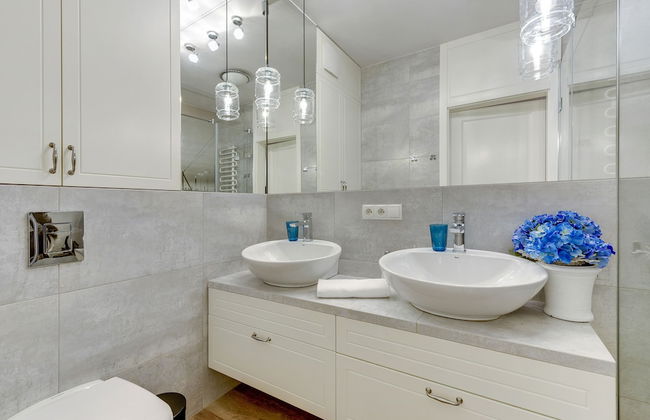 Lion Apartments -Aquarius Deluxe - Photo 14