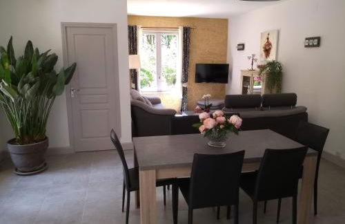 LA VILLA 6 DES HAUTS de SARLAT PISCINE ET JACUZZI - Foto 11