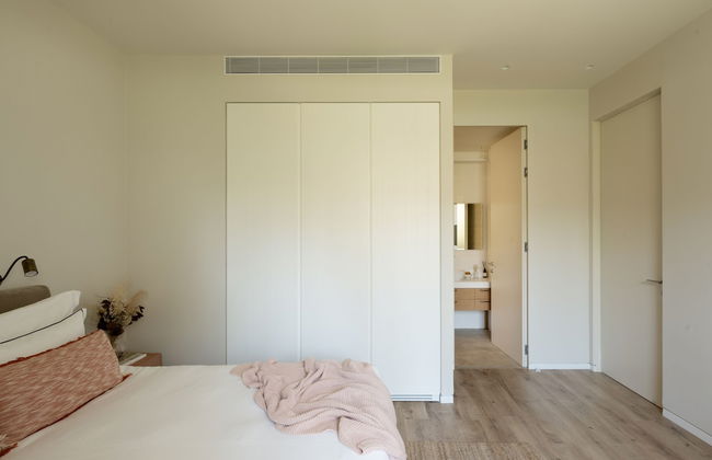 The Y House - Photo 3