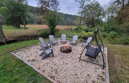 Creekside Farmstead - Pool - Hot Tub - 3 Min to Lake - Pets Allowed - Foto 42
