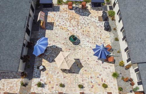 Luxury, Countryside, Tranquil Retreat at The French Château of Odessa - Foto 21