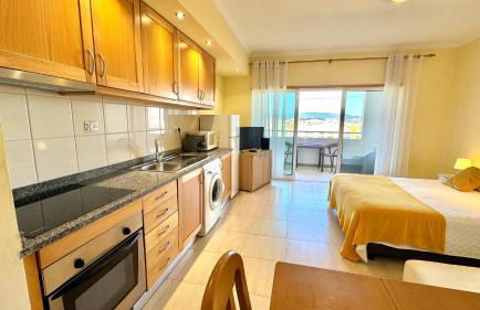 Praia da Rocha, 601 Faia, Lovely Studio, Pool, Air Conditioning and Free WIFI, by IG - Photo 13