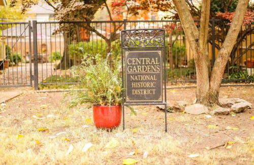 J Birds’ Bungalow in the heart of Midtown - Foto 9