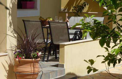 Natashas Apartments - Photo 26