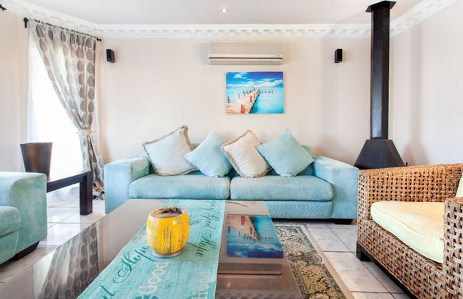 Villa West Beach - Photo 13