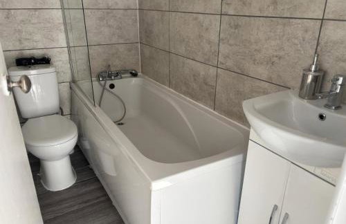 Chalkwell Aparthotel Short & Long Stays Welcome, Leisure , Relocation , Business Stays , Contractors - Photo 37