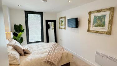 Luxury Penthouse with Private Hot Tub Overlooking Leeds City Centre - Foto 4