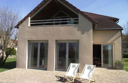 Maison spacieuse avec jardin et vue rivière - FR-1-583-458 - Foto 3