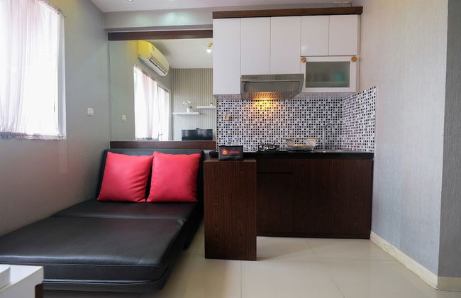 Homey and Relaxing 2BR Green Pramuka Apartment - Foto 16