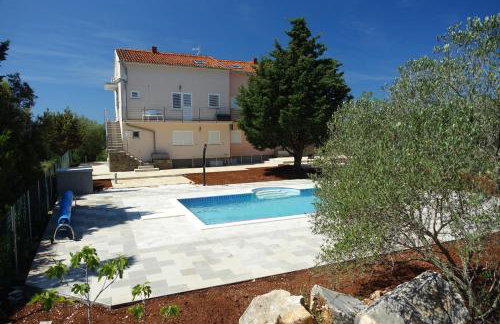 Olive Apartments - Photo 36