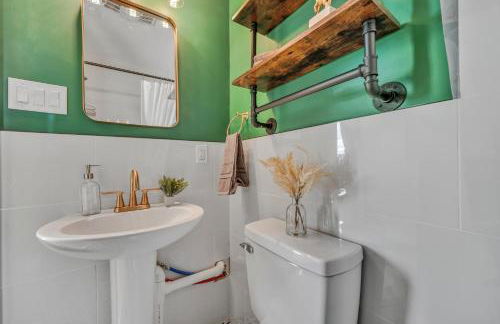 ‘Scenic Escapes’ Romantic Pine Grove Getaway! - Foto 29