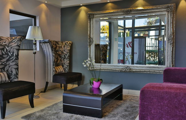 WeStay Westpoint Apartments - Photo 3