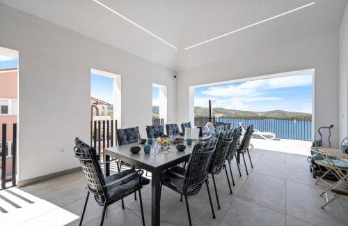 the Tinel - Photo 16