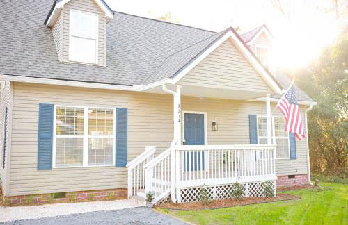 Sleeps 12! 5 BDRM-2 Kings,3 Queens-Deck & Patio-Mins to PI & Beaufort - Foto 4