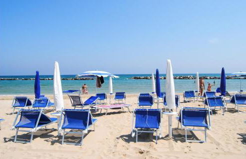 3 Bedroom Amazing Home In Montelabbate - Photo 39