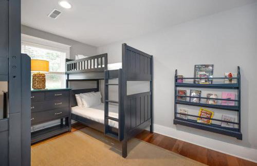 Sunset Shores Sanctuary by Juniper Holiday + Home - Photo 34