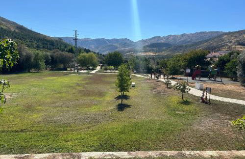 Casa Amarela - Serra da Estrela Portugal - Foto 22