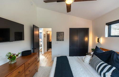 Michigan Mod Walk to Downtown - Foto 10