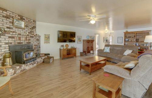 Waterfront Lakeport Rental Home with Private Dock! - Foto 4