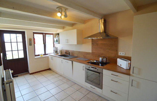 Modern Farmhouse in Chassepierre With Terrace - Foto 21