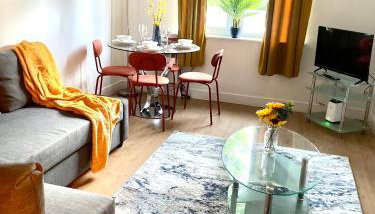 St James’ Blvd Newcastle Apartment - Foto 3, locker