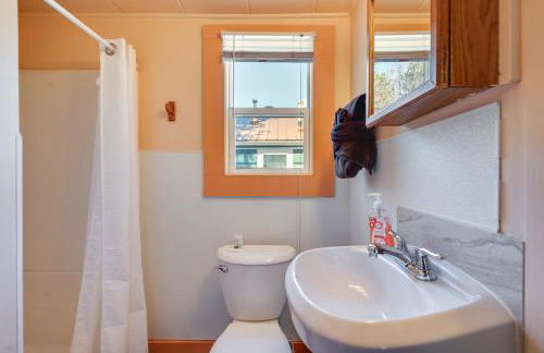 Private Hot Tub and Deck Romantic Getaway in Drake - Foto 13